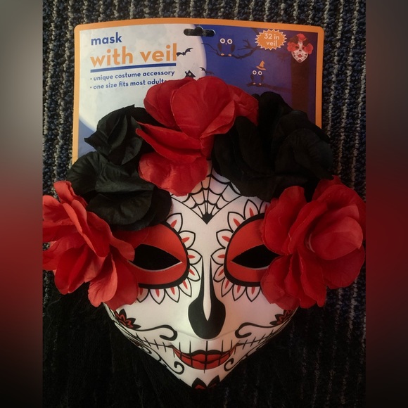 NWT Day of the Dead Mask Dia de los Muertos Masquerade Mask W/ Veil - Picture 2 of 5